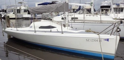 Swarbrick JS 8000 Fiberglass Racing Social Yacht (Perth WA ) No Reserve!!!!!!!!! - image 1 of 4