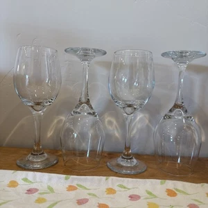 Libbey Glassware 3057 Perception Wine Glass 11 oz Clear Classy Party Dinnerware - Picture 1 of 8