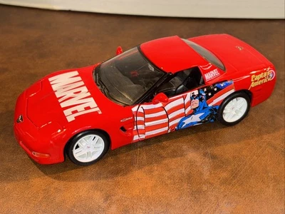 Maisto Marvel Captain America 1:24 2002 Chevrolet Corvette Z06 die-cast Car - Image 1 of 4