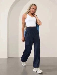 Athleta Venice Cargo Hose weites Bein Navy Größe L - Bild 1 von 3
