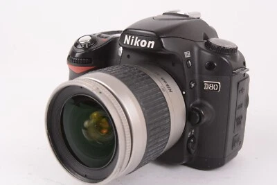 Cámara Nikon D80 10,2 MP DSLR con lente de 28-80 mm y agarre obturador 7.600 #T-60822 Foto 1 de 4