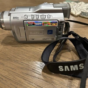 Samsung SC-D23 Mini DV Digital Camcorder  NTSC 800x Digital Zoom - Picture 1 of 3