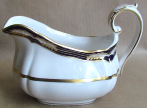 SPODE CHINA CHANCELLOR COBALT Y8439 CREAMER / SMALL SAUCE BOAT ? (10853) - Picture 1 of 2