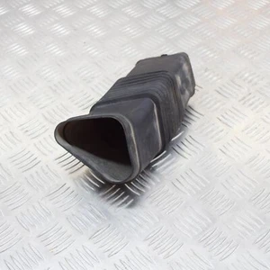 Tubo di aspirazione aria VOLVO V60 MK1 30671772 70368440 2.0 Diesel 120kw 2011 - Picture 1 of 6
