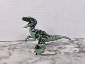 Lego Jurassic World "Blue" Raptor Minifigure (Dark Green Version From Set 75917)