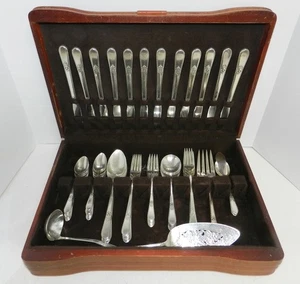 57 Pc Vintage 1847 Rogers Bros. IS Adoration Flatware Set - Picture 1 of 13