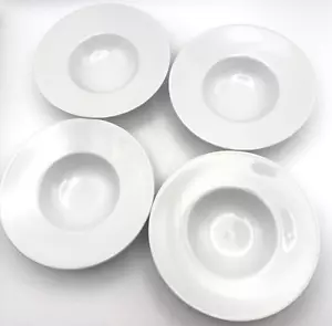 Set of 4 Pottery Barn ‘GREAT WHITE’ Wide Rimmed Fruit or Dessert Bowls - Picture 1 of 8