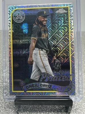 2024 Topps Update Series - 1989 Topps Chrome Silver Pack #T89CU-48 Oneil Cruz - Image 1 of 2