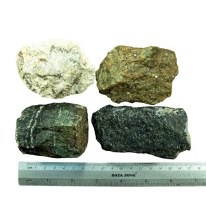 Cipro esemplare minerale roccia lotto di 4 - 812 g - 28,6 oz Troodos Ophiolite 01173 - Foto 1 di 7