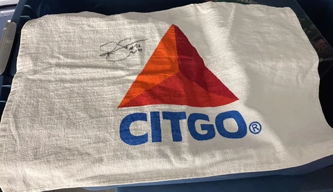 NBA HOF Rockets Ralph Sampson Autographed Towel Cover
