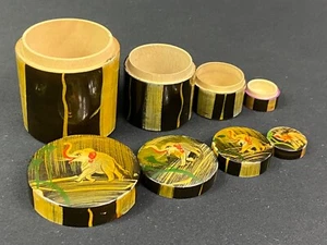 Serie De 4 Cajas Rusas De Madera Pintadas Con Decoración De Elefantes - Imagen 1 de 11