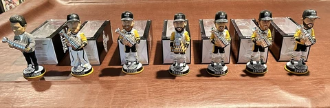 PITTSBURGH PENGUINS 2017 STANLEY CUP CHAMPION BOBBLEHEAD SET (7) Crosby Cover