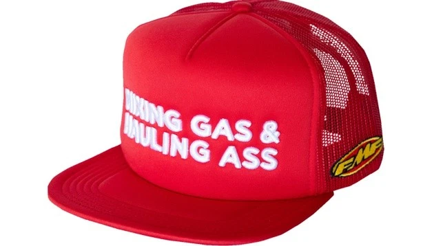 Chapéu caminhoneiro FMF Gass Snapback vermelho - Imagem 1 de 1