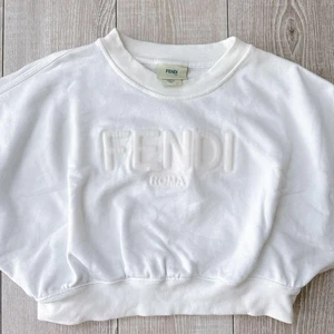 Sudadera corta Fendi Kids blanca 12A US12Y estilo deportivo Me - Imagen 1 de 5