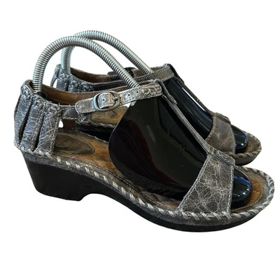 Ariat Wedge Green Gray Leather Sandals Strappy Western Boho Womens Size 7.5B - Image 1 of 4
