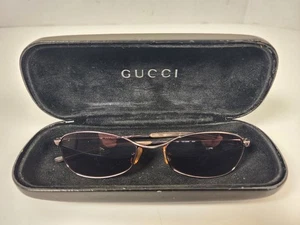 Occhiali da sole vintage Gucci GG2686 viola ovale montatura metallo Italia - Foto 1 di 24