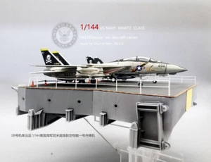 1/144 Nimitz Aircraft Carrier Deck Hangar Elevator Model / Excluding Aircraft - Bild 1 von 6