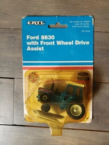 Ertl Ford New Holland 8830 Toy Tractor 1/64 - Picture 1 of 6