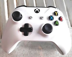 Microsoft 1708 Xbox One Controller - White Looks Brand New But Untested