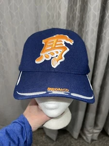 Berretto Bronco lana acrilica blu navy con ricamo unico arancione e bianco usato in ottime condizioni - Foto 1 di 13