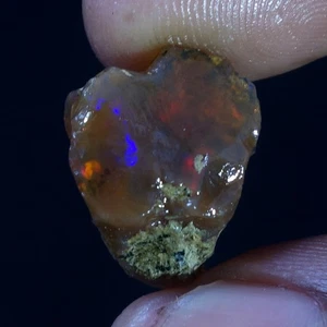 Natural Ethiopian Loose Rough Raw Opal Gemstone Multi Fire Oil Rough 08.70 Carat - Picture 1 of 12