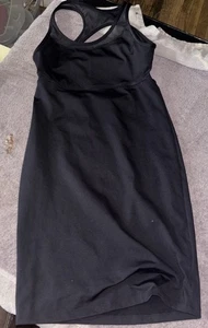 Vestido solero elástico negro para mujer Fabletics sin almohadillas - Imagen 1 de 6