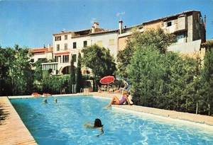 VILLA A IDENTIFIER - Bild 1 von 2