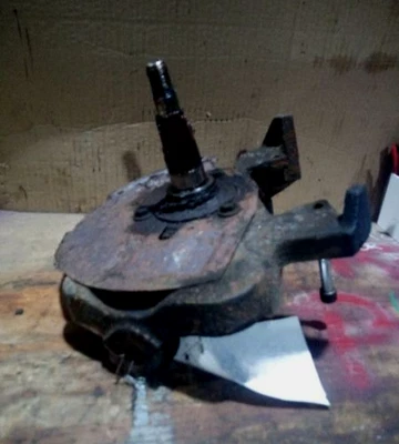 1995-1999 Dodge Ram 1500 4x2 LH Spindle Knuckle Assembly OEM Foto 1 de 4