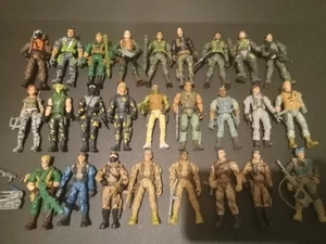 Lanard The Corps! Action Figuren Konvolut mit vielen Fahrzeugen und Zubehör! RIESIGES KONVOLUT - Bild 1 von 5