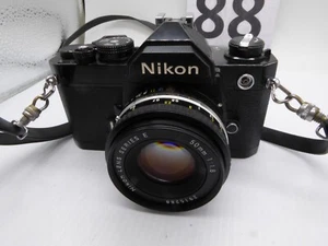 Cámara Nikon FM Film 35mm SLR Nikkor 50mm F1.8 lente nuevos sellos + filtro r88 - Imagen 1 de 12
