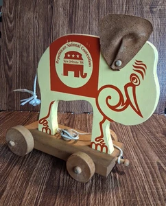 Wood Elephant Pull Toy Republican Convention 414 Of 2000 Lmt Edt 1988 Vintage - Picture 1 of 9