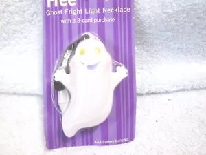 Halloween Fantasma Collar Iluminado Nuevo En Paquete No Incluye Batería 1 AAA - Imagen 1 de 1