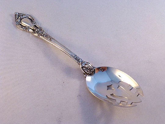 Eloquence-Lunt Sterling Pierced Table Serving Spoon - Image 1 of 2