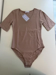 Women’s Half Sleeve Body Suit Mangopop Size Small Light Brown NWT - Bild 1 von 4