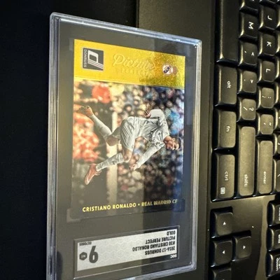 Криштиану Роналду 2016 Panini Donruss картина идеальный золото #30 - PSA 9 новом - Изображение 1 из 3