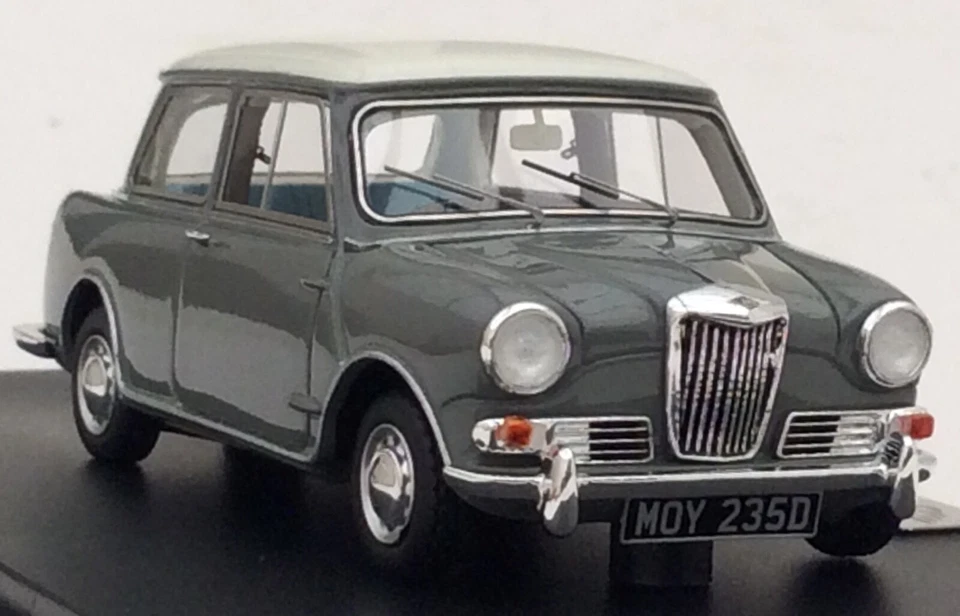 Matrix Models 1963-1967 Riley Elf MkII. Grey - Image 1 of 4
