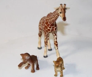 Schleich Germany Female Giraffe 03, Lion Cub 07, Leppard /Cheta Cub 03 - Picture 1 of 23