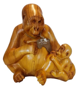 No Greater Love Wooden Handcrafted Mother Gorilla And Baby 20864 African Plains - Picture 1 of 8