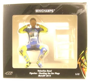 Valentino Rossi Figurine - Checking the Ear Plugs - MotoGP 2014 - Picture 1 of 1