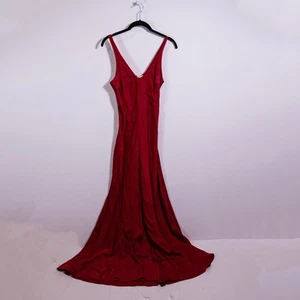 L'Agence Clea Satin V Neck Sleeveless Pullover Slip Long Maxi Dress Red 2 - Picture 1 of 4