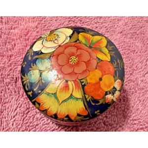 Handmade Kashmir India Lacquered Paper Mache Floral Trinket Jewelry Pill Box - Picture 1 of 9