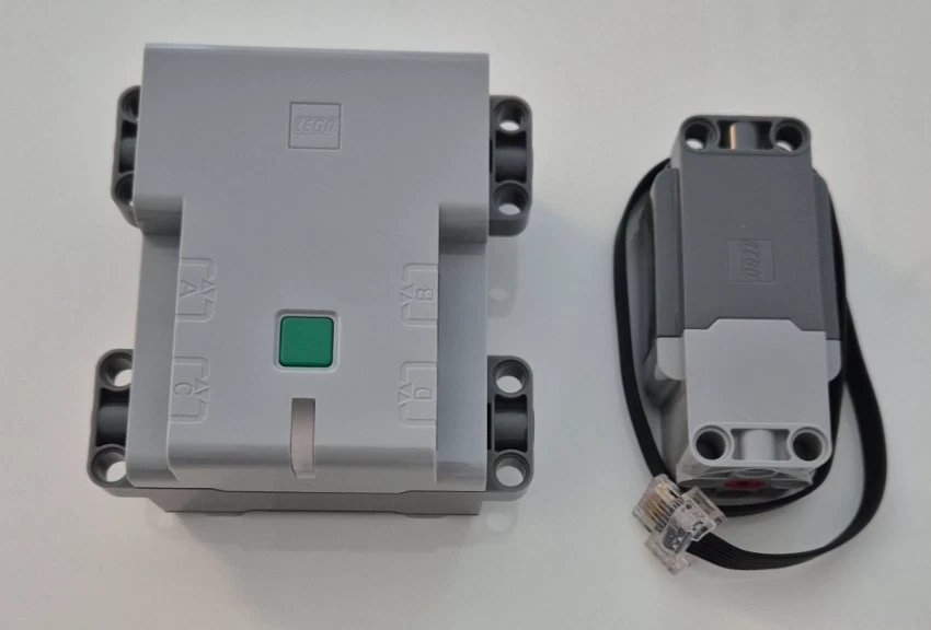 Lego Technic Control+ / Powered Up Motor L und HUB - 6342598 88013 88012 NEU - Bild 1 von 1