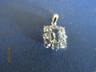 VINTAGE STERLING SILVER NINE CLEAR STONES OF SAPPHIRE BEAUTIFUL PENDANT