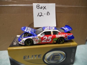 1/24 RCCA Elite 2006 nascar #25 Brian Vickers GMAC #15 of 144 Autographed - Picture 1 of 3