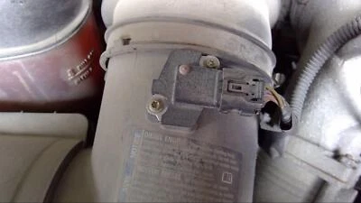 Medidor de flujo de aire de inyección de combustible usado se adapta a: Chevrolet Silverado 3500 2009 camioneta di Foto 1 de 4