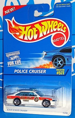 Hot Wheels 1996 Mainline #577 Police Cruiser White Holden Fire Dept. Chief - Image 1 of 3
