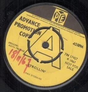 Max Bygraves Strollin 7" vinyl UK Pye 1967 Promo b/w mame release date written - Bild 1 von 1