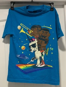 The New Day WWE Wrestling Unicorn Rainbow Blue T-shirt Small - Picture 1 of 6