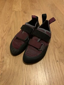 Black Diamond Momentum Climbing Shoes Maroon 5.5M 6.5W US Bouldering Neutral - Picture 1 of 5