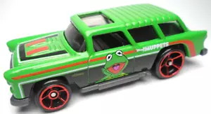 2020 HOT WHEELS '69 CHEVY NOMAD MUPPETS KERMIT THE FROG GREEN 2 3/4" DIECAST CAR - Picture 1 of 6